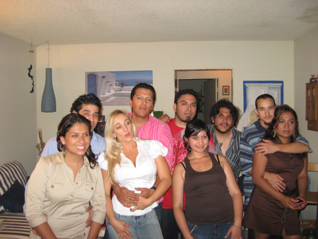 617x456 pixels (106K)